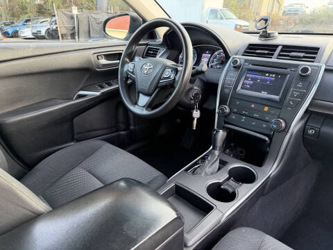 2016 Toyota Camry LE