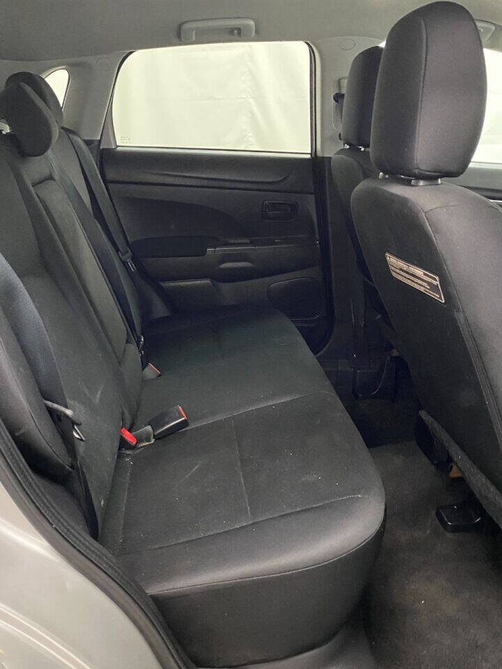 2015 Mitsubishi Outlander Sport ES 4dr Crossover CVT - Silver exterior view 12