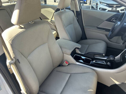 2016 Honda Accord LX