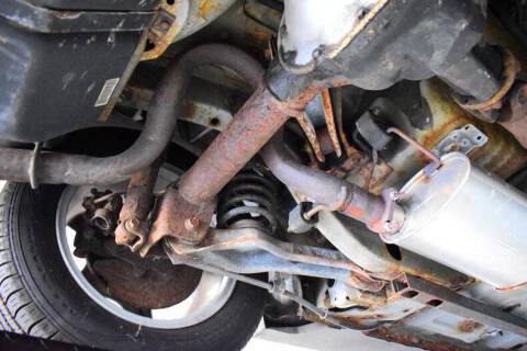 2004 Ford Mustang Deluxe