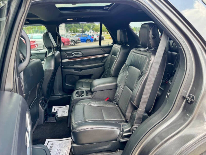 2018 Ford Explorer Platinum