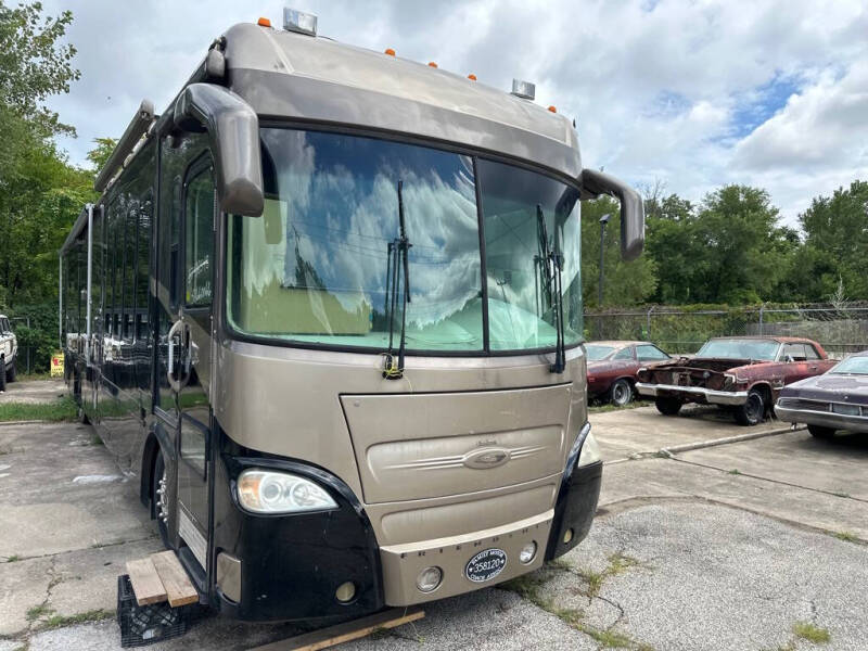 2005 Freightliner XC Chassis