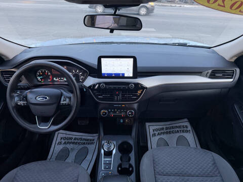 2020 Ford Escape SE