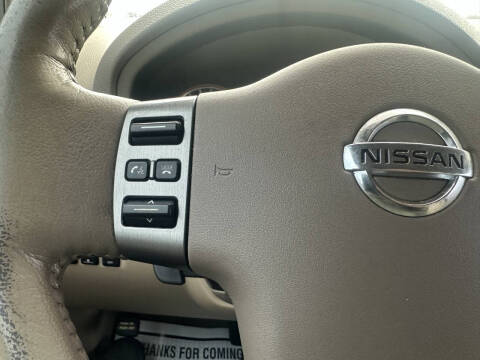 2011 Nissan Armada Platinum