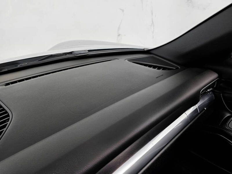 2016 Porsche 911 Carrera