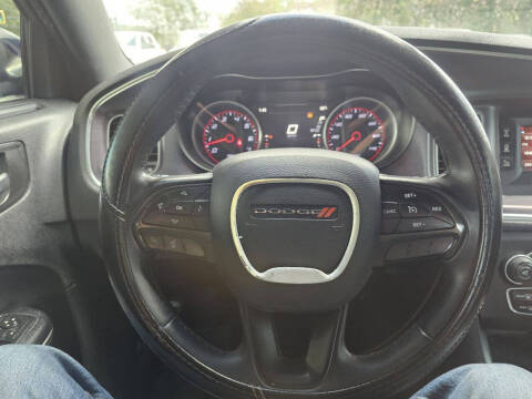 2015 Dodge Charger SE