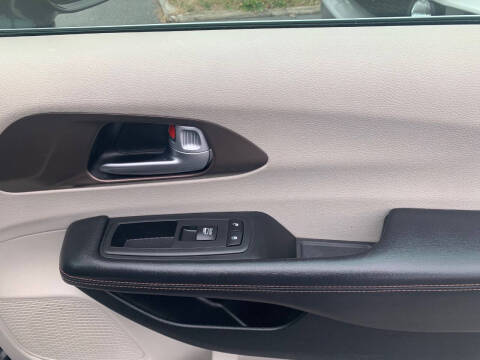 2018 Chrysler Pacifica Touring L