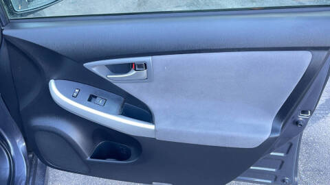 2013 Toyota Prius Three