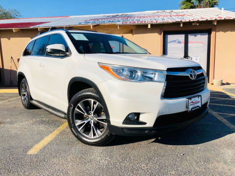 2016 Toyota Highlander for sale at CAMARGO MOTORS in Mercedes TX