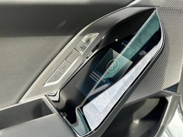 2023 BMW 7 Series 740i