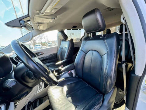 2019 Chrysler Pacifica Touring L