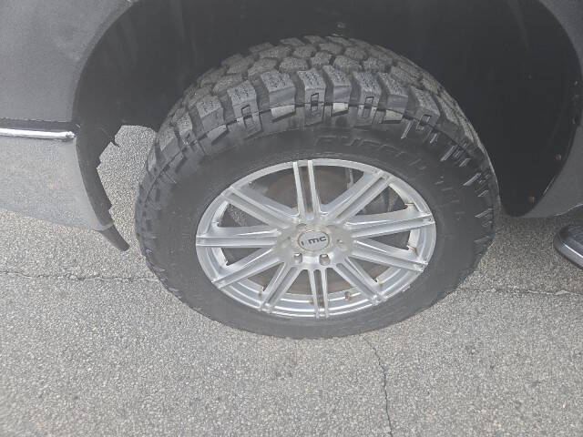 2017 Nissan Titan XD SV