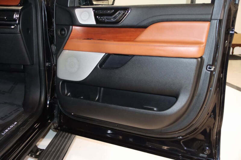 2020 Lincoln Navigator L Reserve