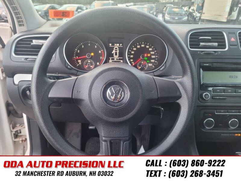 2011 Volkswagen Golf 2.5L PZEV