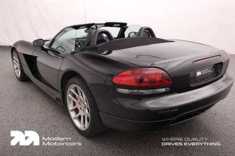 2004 Dodge Viper SRT-10