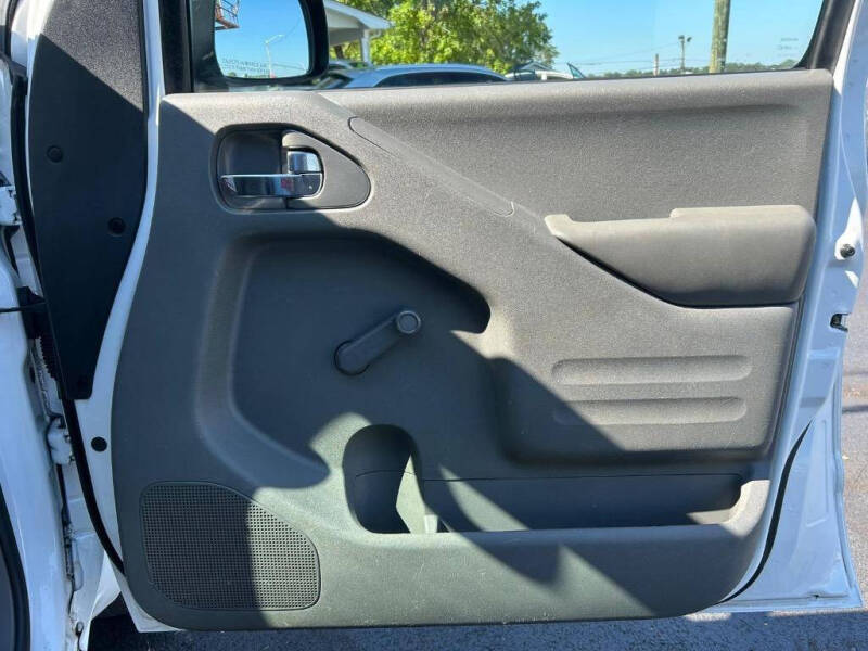 2019 Nissan Frontier S