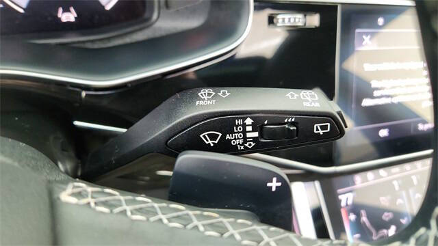 2024 Audi Q8 quattro Prestige 55 TFSI