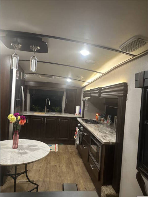 2020 Jayco North Point 383FKWS