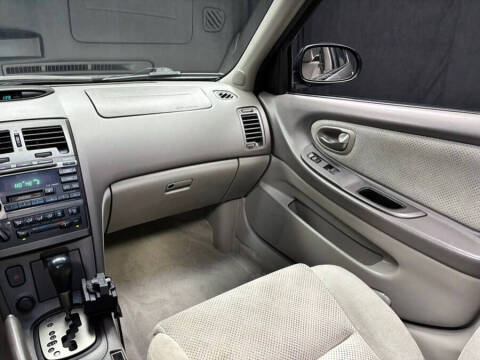 2002 Nissan Maxima