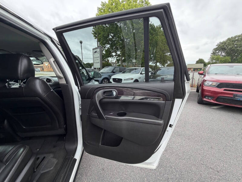 2017 Buick Enclave Leather