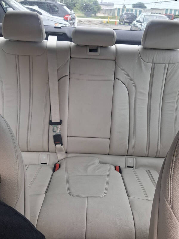 2017 BMW 5 Series 540i