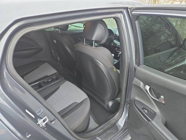 2019 Hyundai Veloster Turbo R-Spec