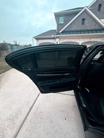 2012 BMW 7 Series 750Li