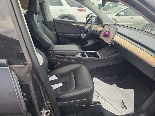 Used 2023 Tesla Model Y Long Range with VIN 7SAYGDEE0PA056834 for sale in Skokie, IL