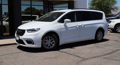 2022 Chrysler Pacifica Touring L