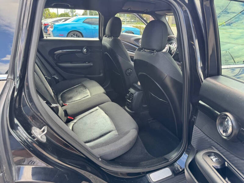 2017 MINI Clubman Cooper