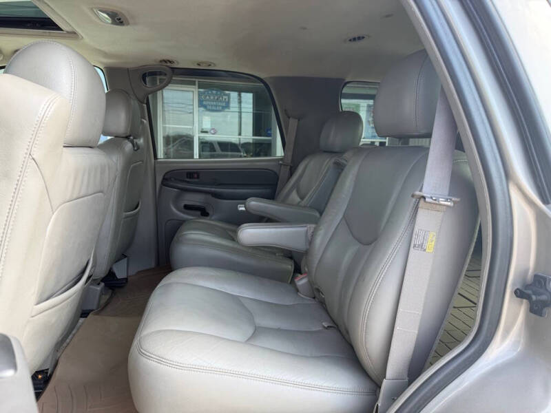 2003 GMC Yukon SLT