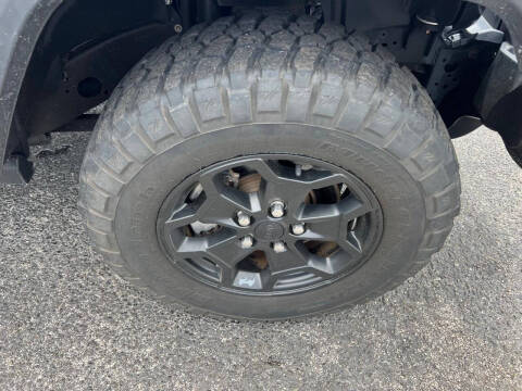 2021 Jeep Gladiator Willys Sport