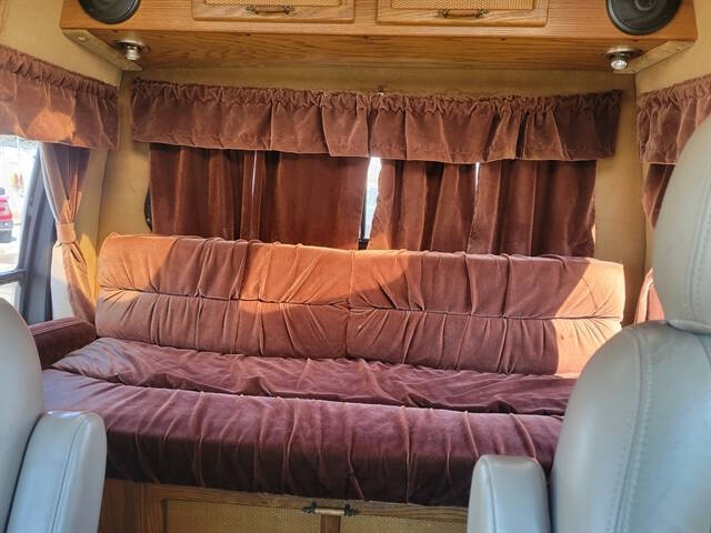 1982 Ford E-Series E-350