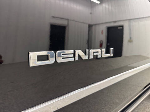 2020 GMC Yukon Denali
