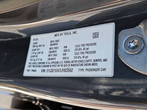 2020 Tesla Model 3 Standard Range Plus
