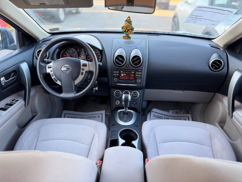 2012 Nissan Rogue S