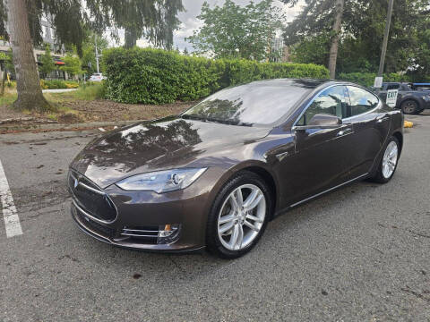 2014 Tesla Model S 85