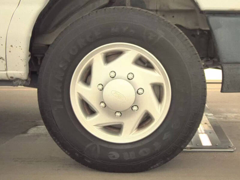 2014 Ford E-Series E-350 SD