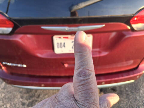 2017 Chrysler Pacifica Touring-L