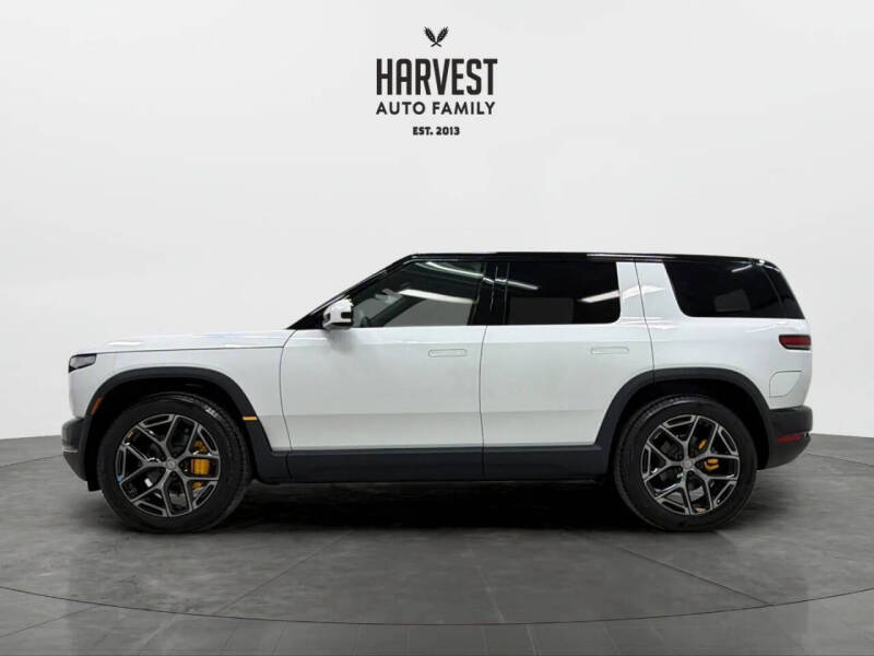2027 Rivian R2 Performance