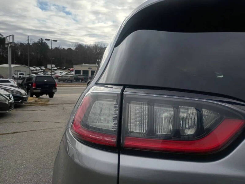 2019 Jeep Cherokee Latitude Plus