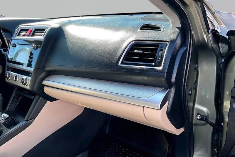 2016 Subaru Outback 2.5i Premium