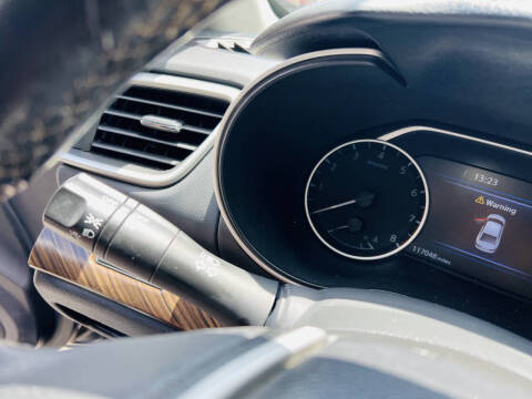 2017 Nissan Maxima Platinum