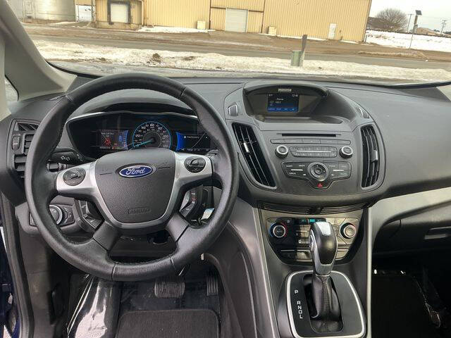 2017 Ford C-MAX Hybrid SE