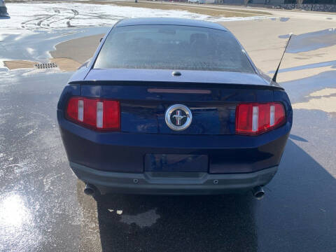 2012 Ford Mustang V6