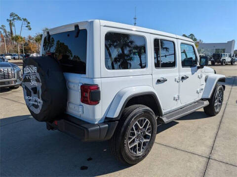 2024 Jeep Wrangler Sahara
