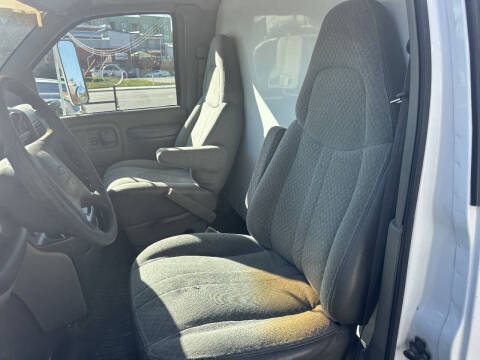 2000 Chevrolet Express 3500