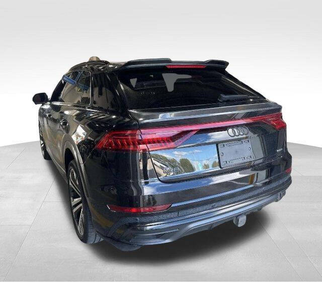 2020 Audi Q8 quattro Premium Plus 55 TFSI