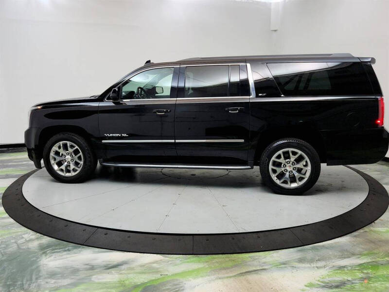 2020 GMC Yukon XL SLT