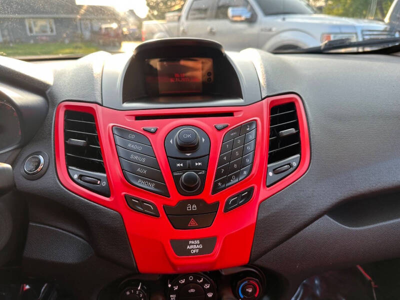 2013 Ford Fiesta Titanium